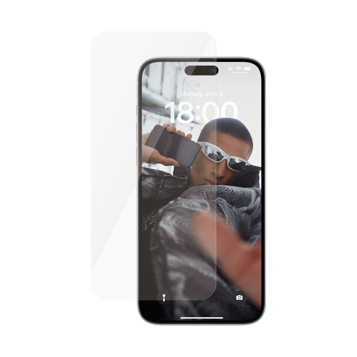 PanzerGlass SAFE. by ® Screen Protector iPhone 15 Plus | Ultra-Wide Fit Clear screen protector Apple 1 pc(s)